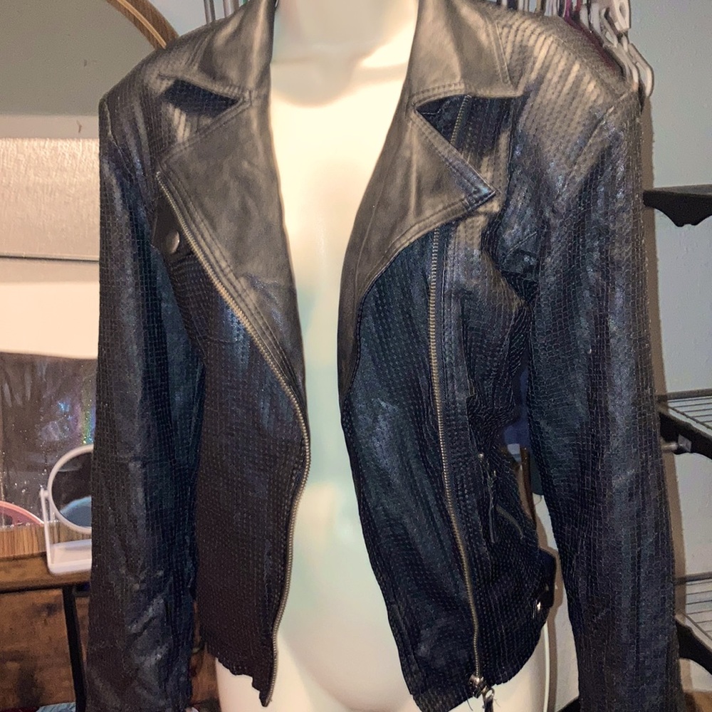 Ladies Medium Black Jacket by Clothes by revue